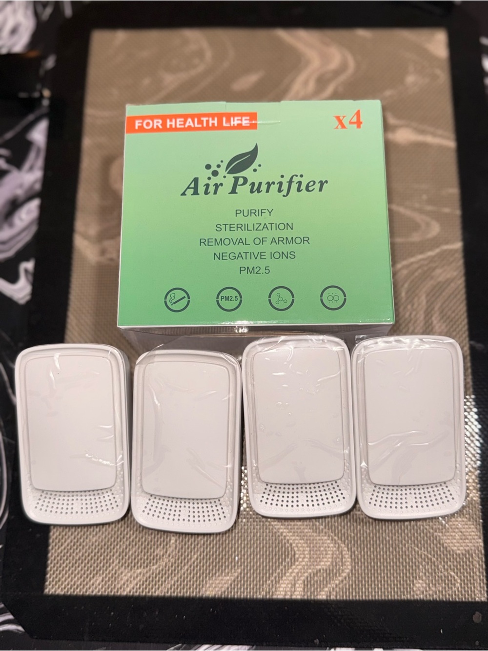 Personal Ionic Pocket - White (4 Pack)